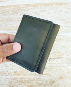 Mystery exclusives cashless tri fold wallet P295 1